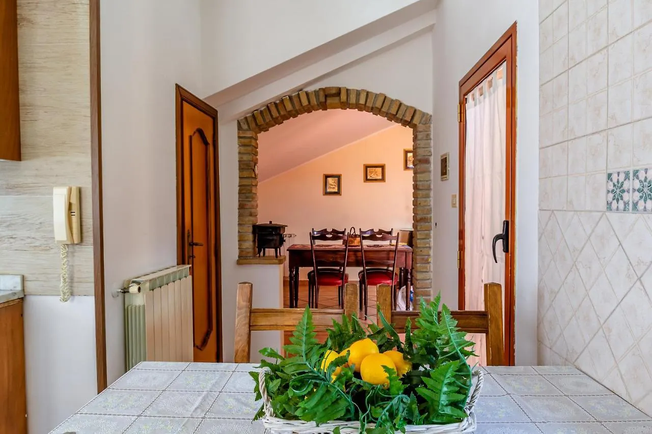 Casa La Mora Apartment Giardini Naxos